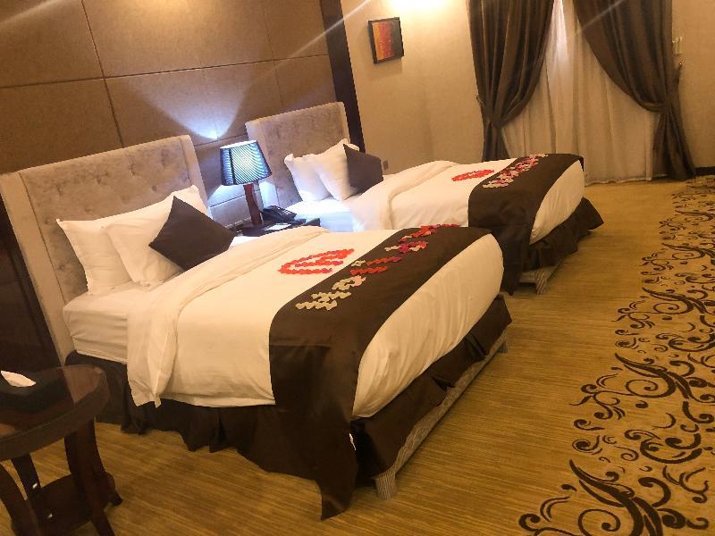 فندق هوليداي الخليج الرياض - Holiday Al Khaleej Hotel Dış mekan fotoğraf